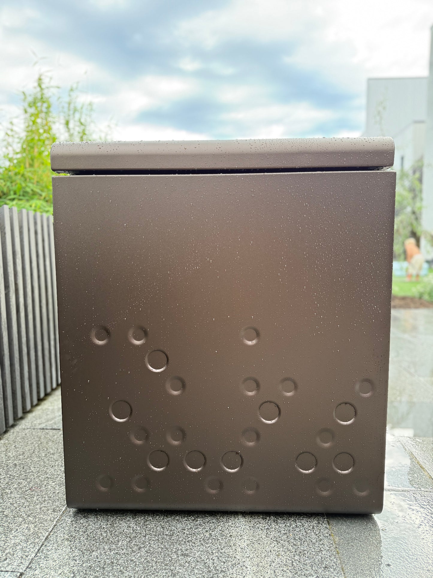 Outdoor Storage Box - Bronze Aluminum