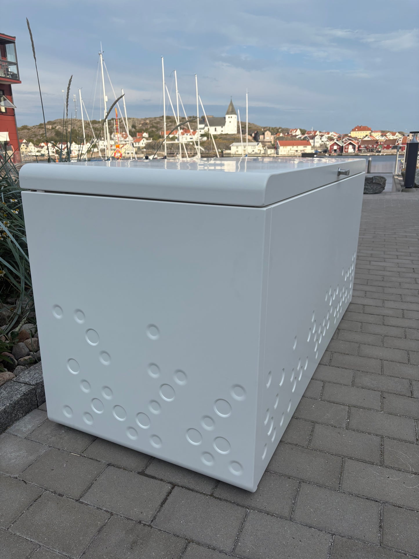 Outdoor Storage Box - White Aluminum
